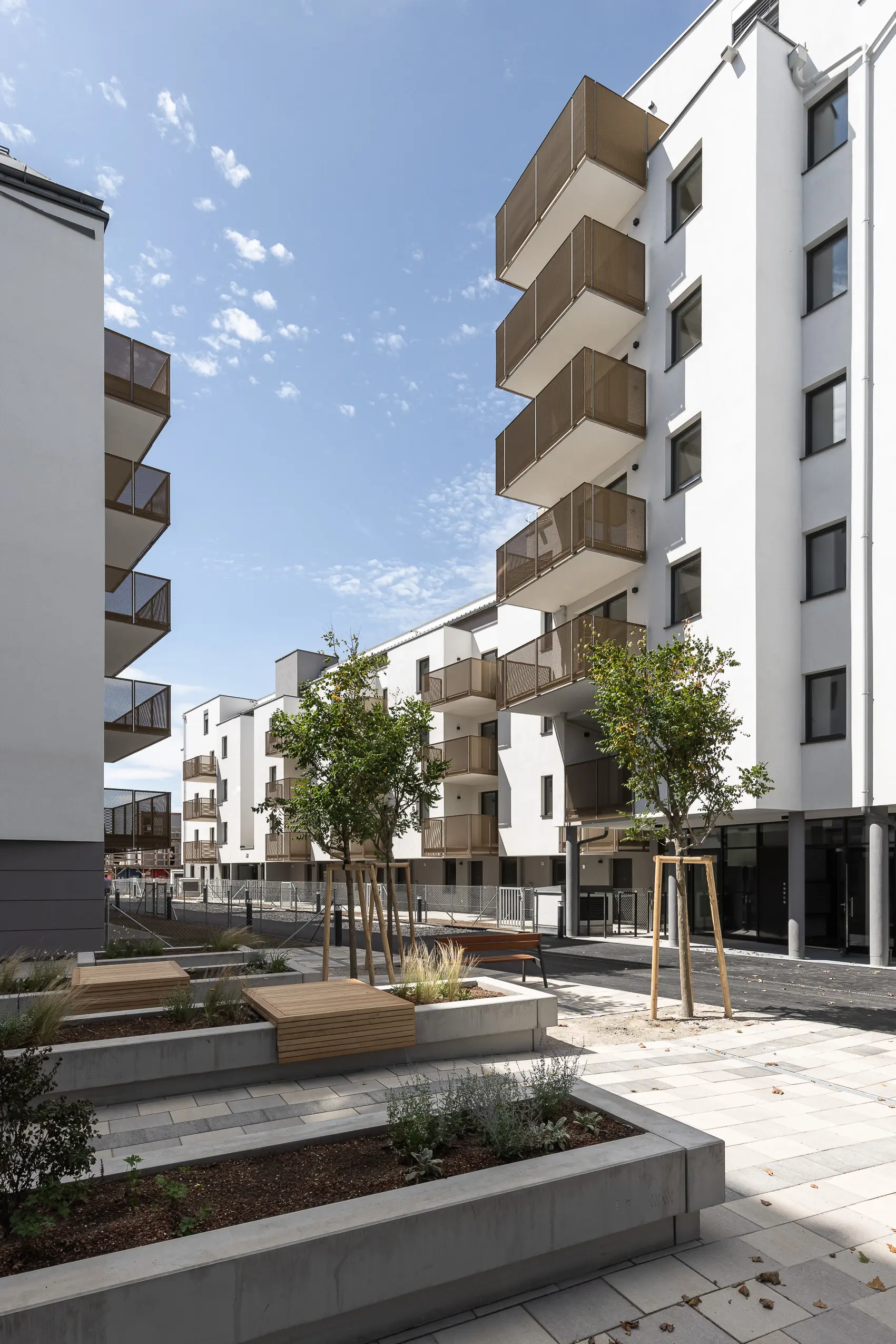 1748958036-enzersdorferstr_web-3