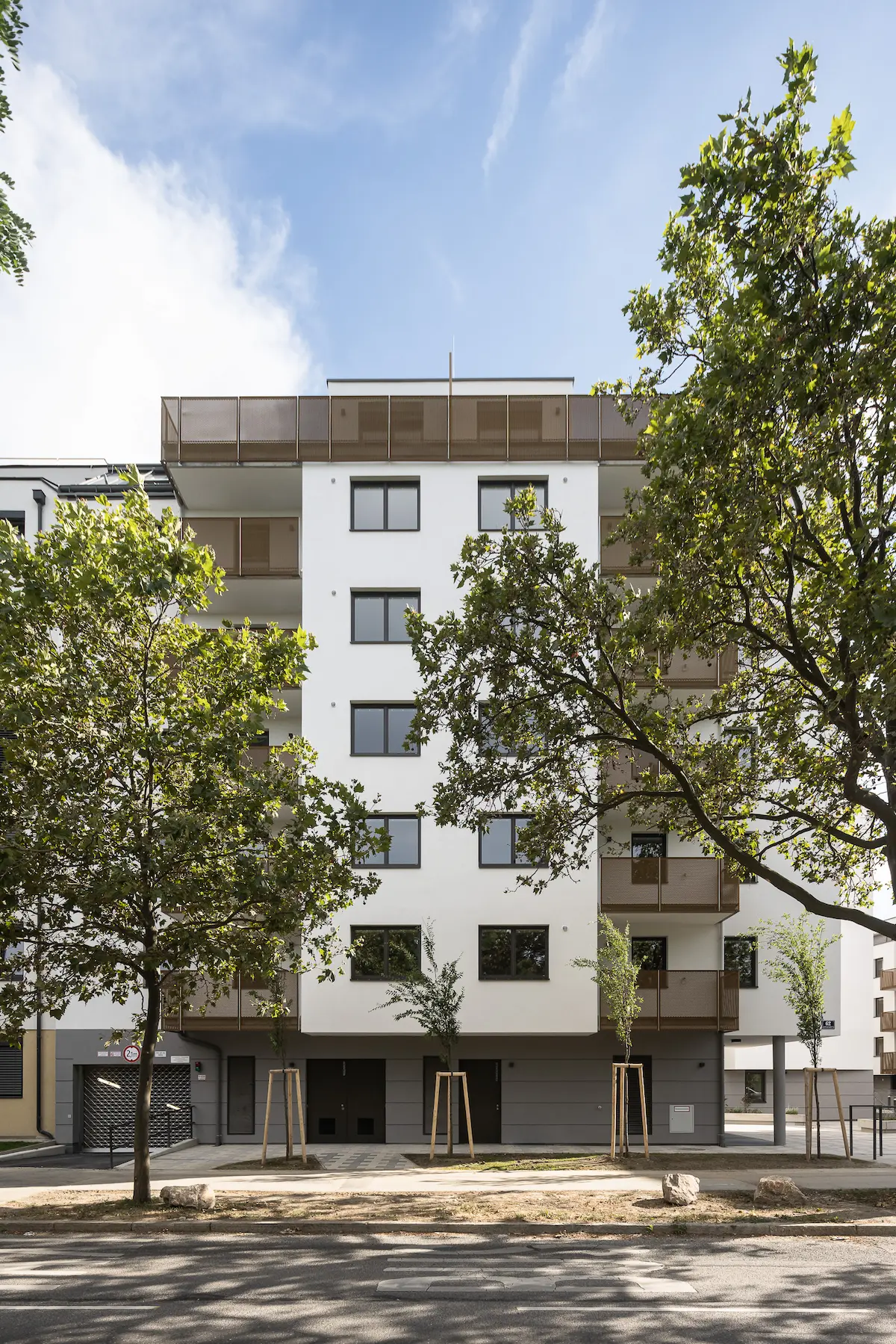 1748958036-enzersdorferstr_web-2