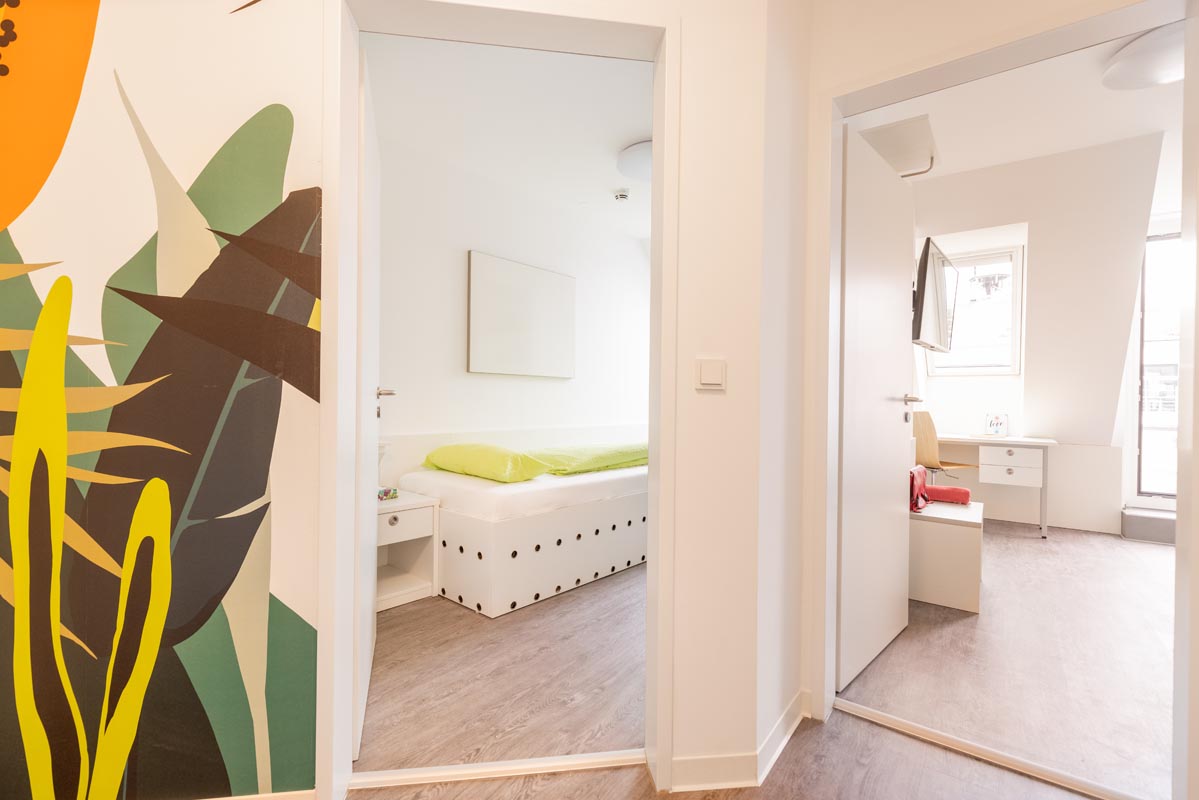 1730888693-home4students-gro-zimmer-17