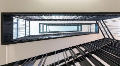 1667378816-kng9-titel