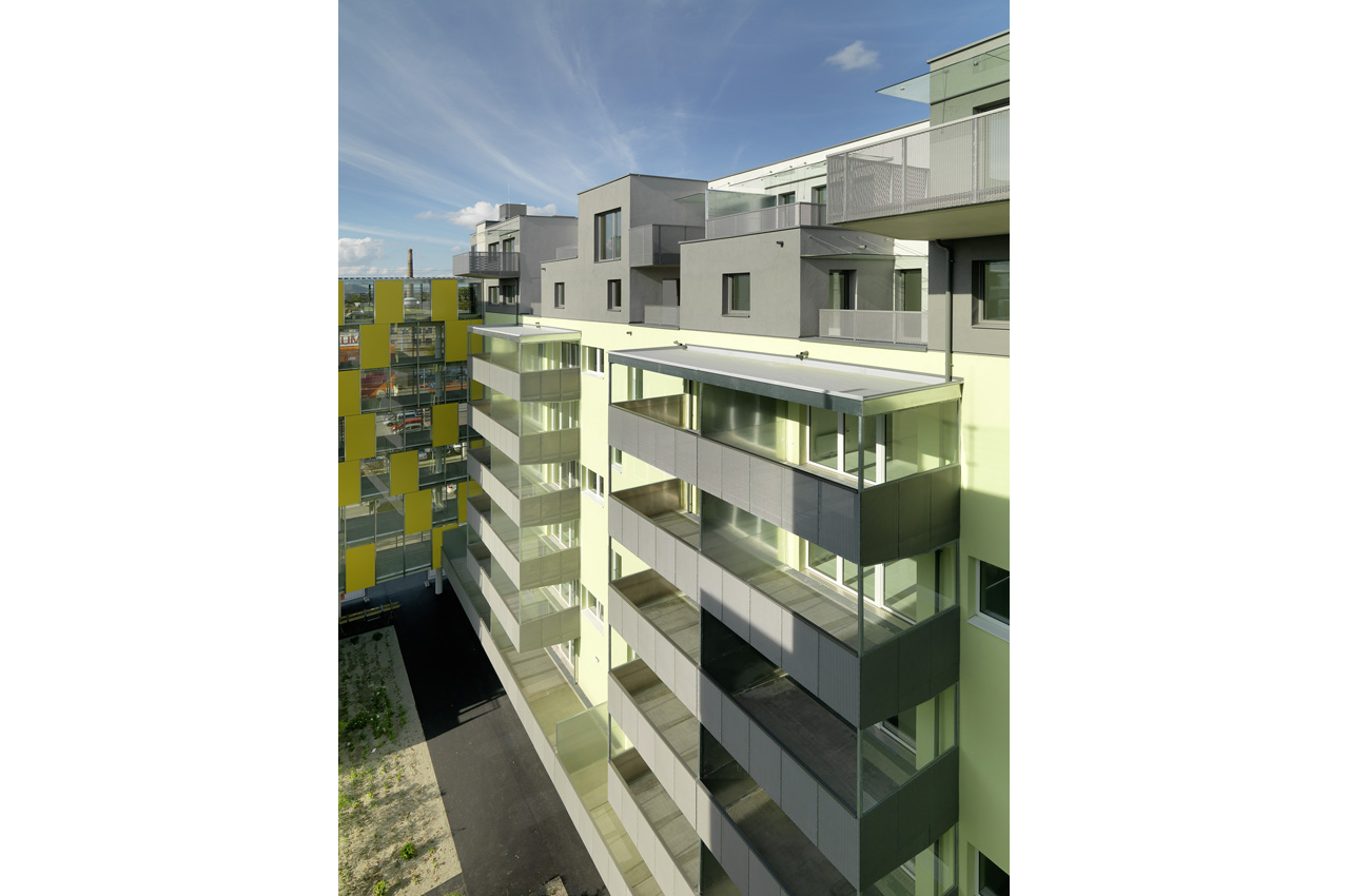 1629912225-star22-3korr